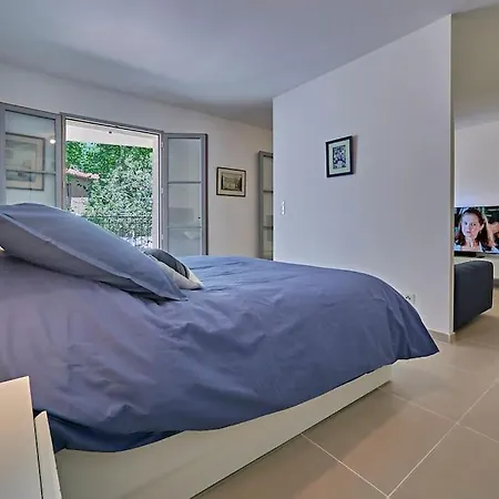 Daire Chez Oscar-place Des Lices-saint-tropez Saint-Tropez
